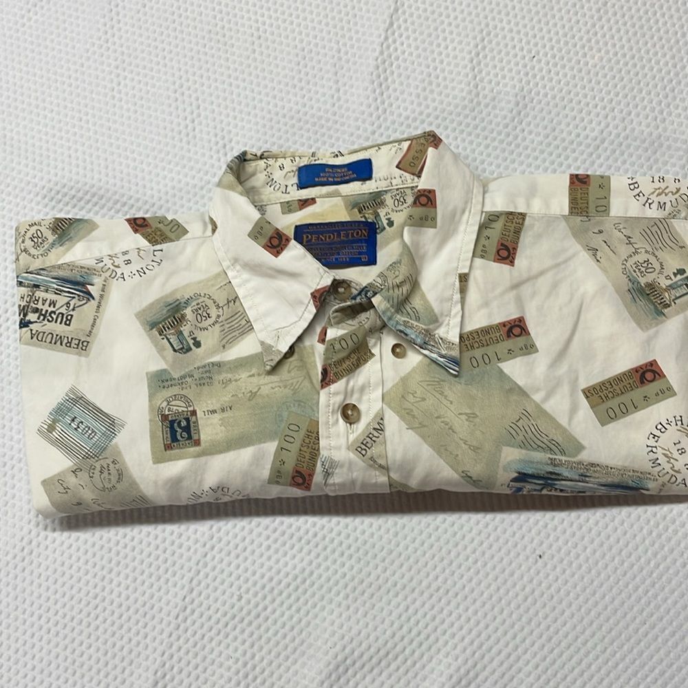 Pendleton Short Sleeve Button Down Size L - image 1